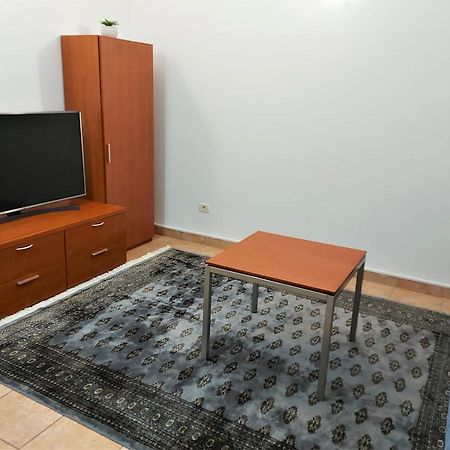 Apartments Aurora Near Beach 梅杜林 外观 照片