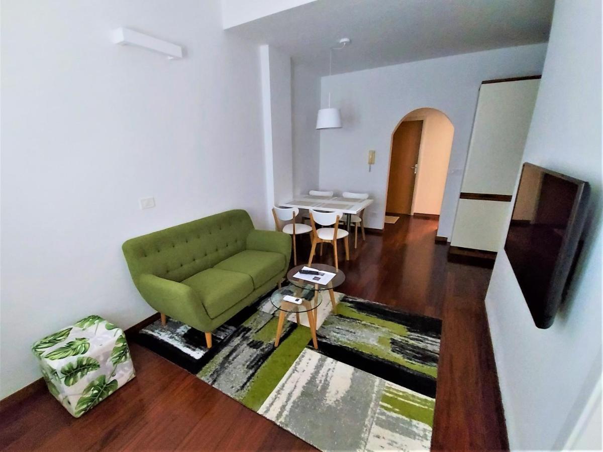 Apartments Aurora Near Beach 梅杜林 外观 照片