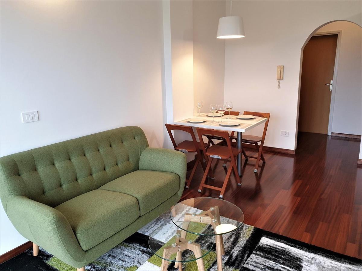 Apartments Aurora Near Beach 梅杜林 外观 照片